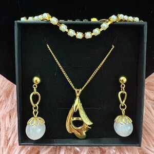 Elegant Gold and pink Jewelry Set